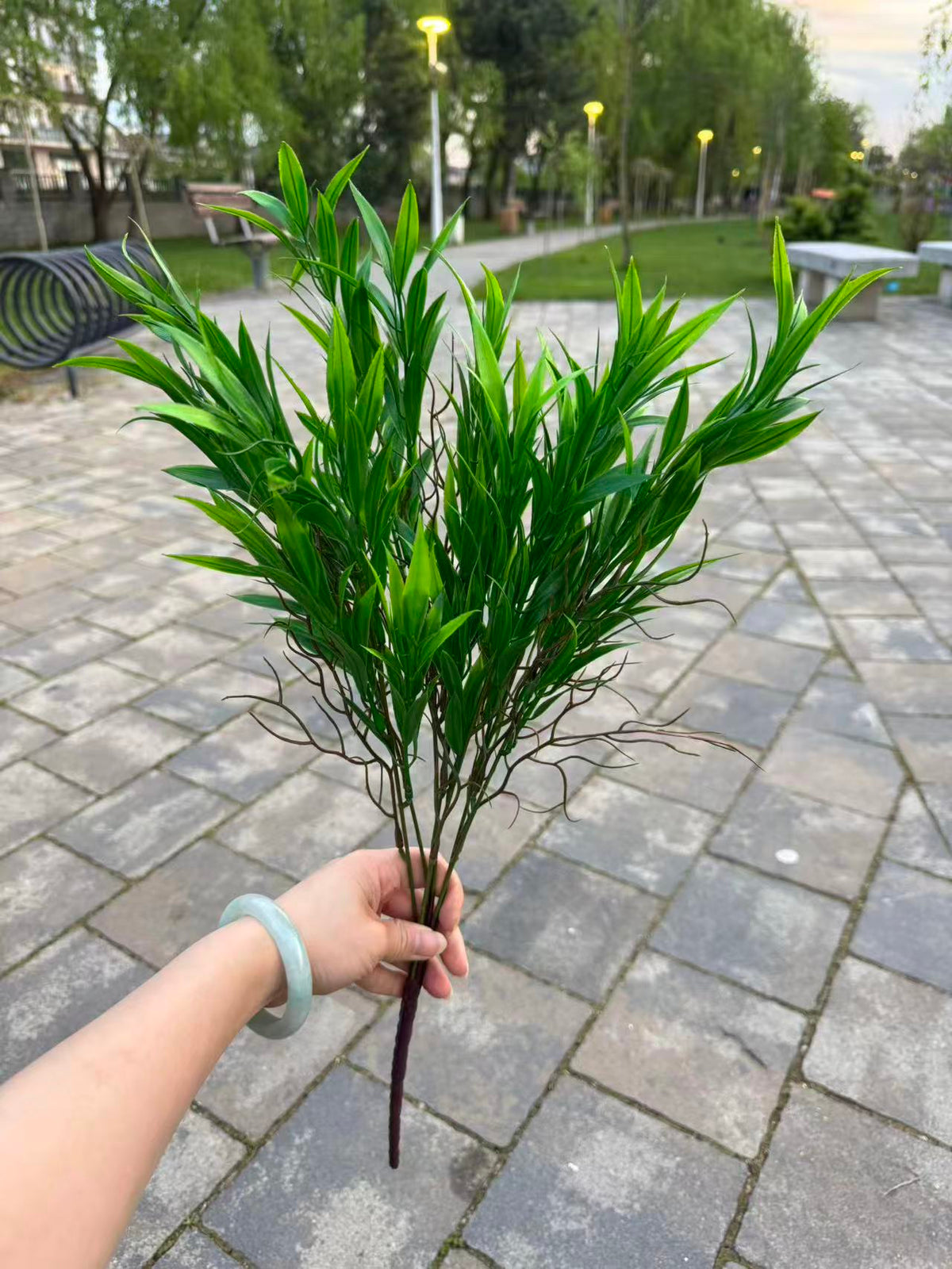 Buchet artificial cu frunze lanceolate verzi, 55 cm, Ruyidecor