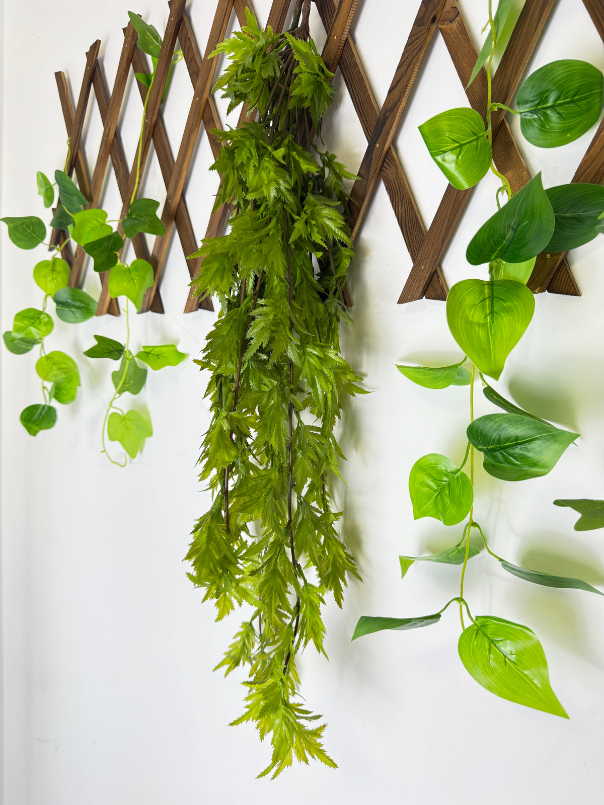 Plantă Artificială Cascadă cu Frunze Crestate , 90 cm
