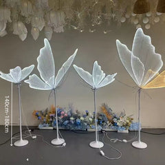 Set 2 Fluturi Luminoși LED – Decor Elegant cu Iluminare Albă Rece (40 cm + 60 cm)