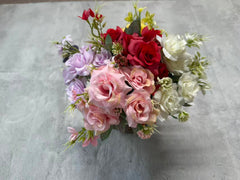 Buchet Flori Artificiale 28 cm, Diverse Culori, Mix Floral Decorativ cu Frunze, Decor Interior Elegant
