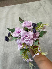 Buchet Flori Artificiale 28 cm, Diverse Culori, Mix Floral Decorativ cu Frunze, Decor Interior Elegant