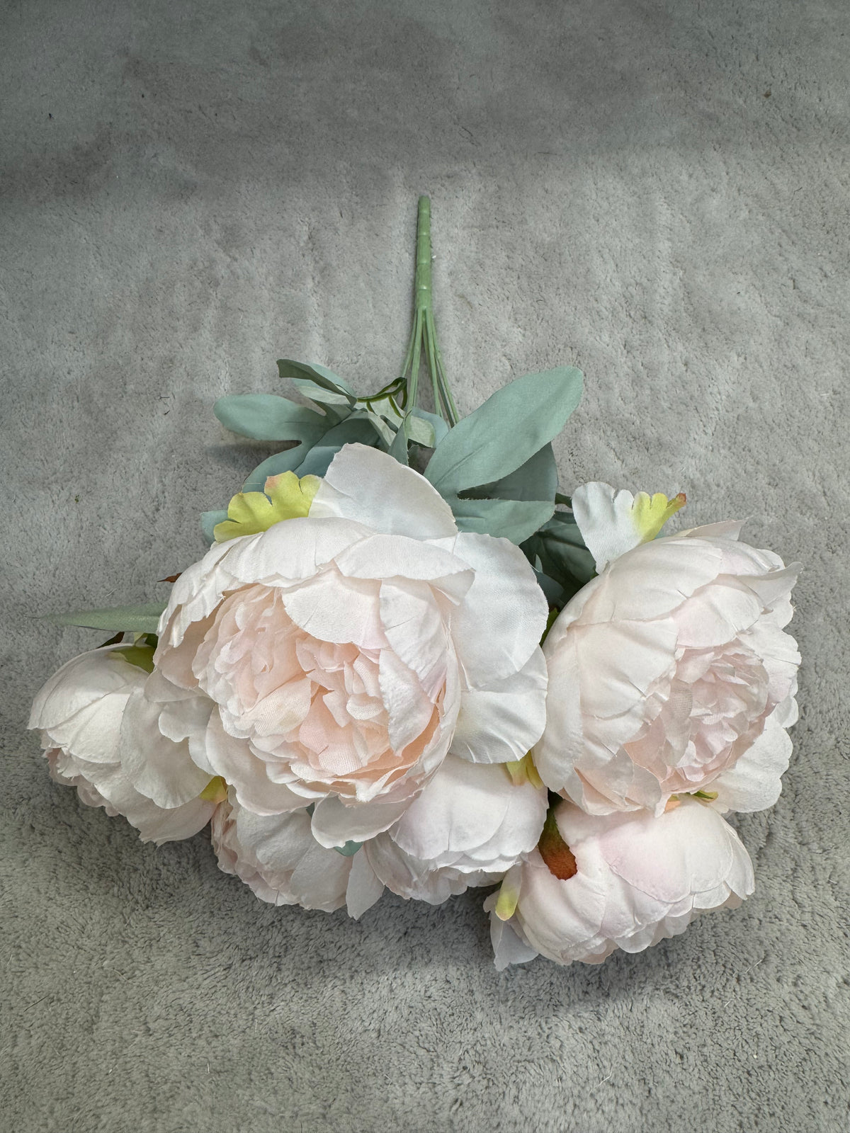 Floare Artificială Tip Bujor 45 cm, 7 Capete Florale