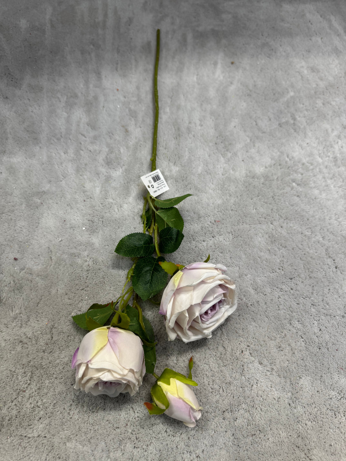 Crenguță Florală Artificială cu 4 Trandafiri 82 cm, Diverse Culori, cu Frunze Decorative, pentru Decor Interior