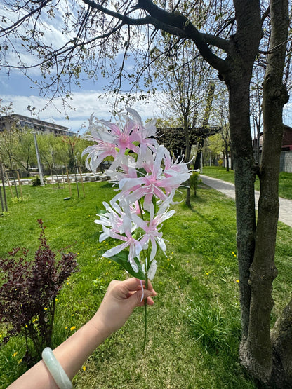 Floare Artificială Decorativă 70 cm, Flori Tip Crin Exotic, 1 bucata