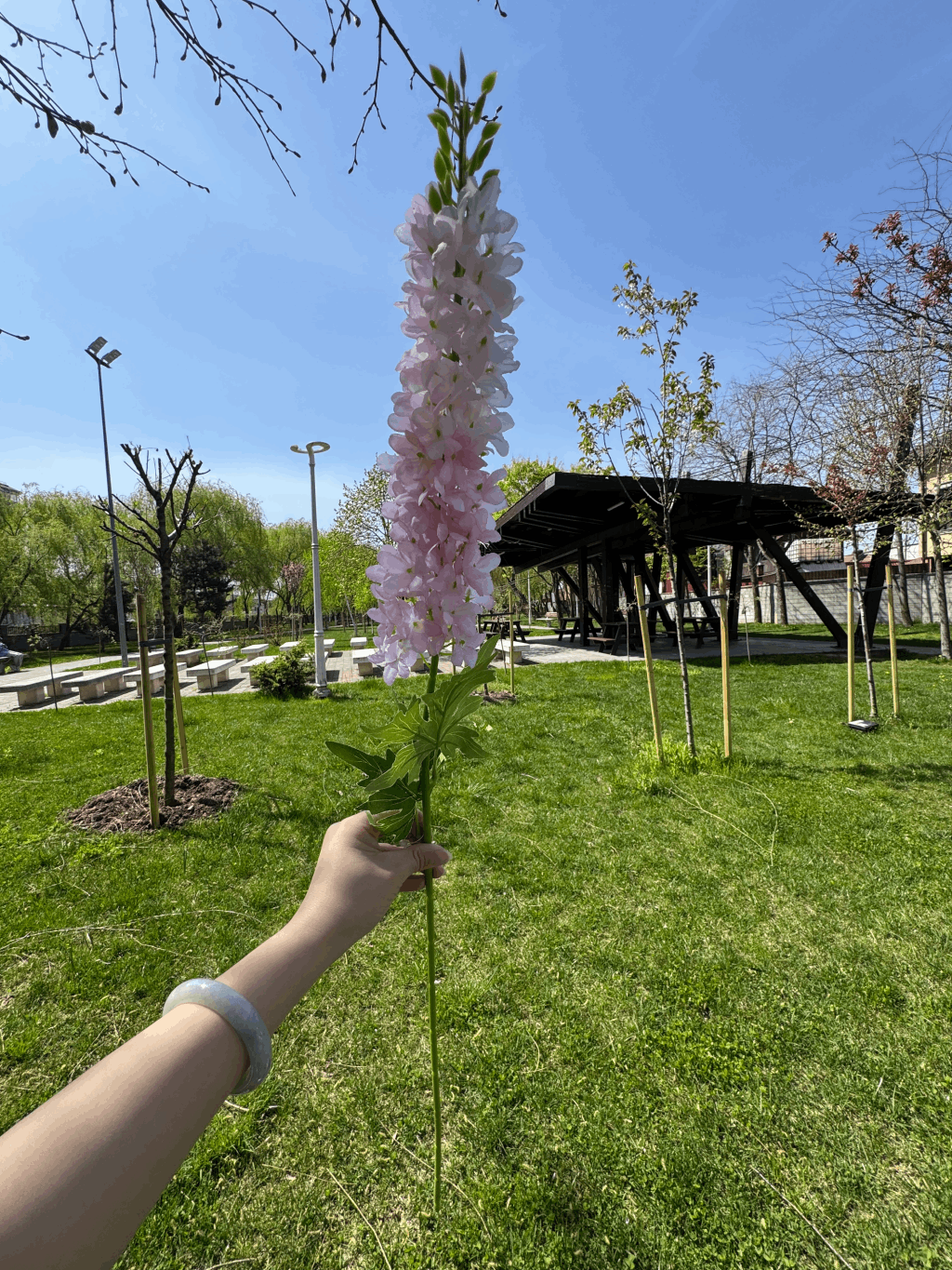 Crenguță Florală Artificială Tip Delphinium 90 cm, Elegantă pentru Decor Interior și Evenimente, 1 buc,