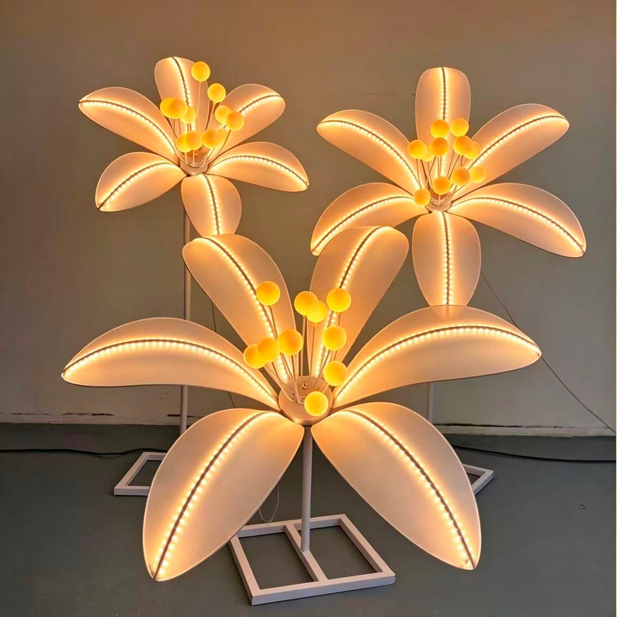 Set 3 Lampi Decorative Tip Crin LED, Lumina Calda, Inaltime Reglabila