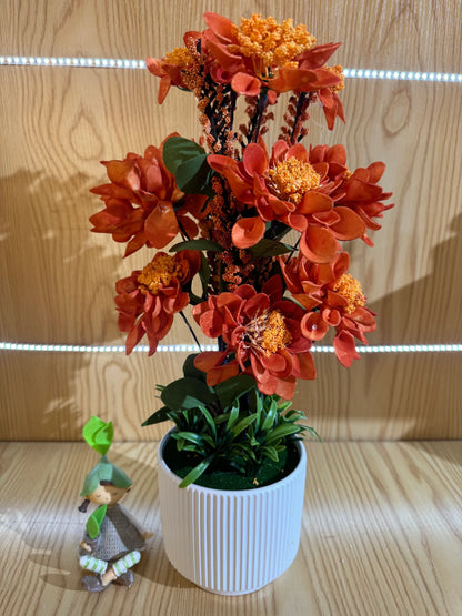 Aranjament floral artificial cu flori albe si galbene, vaza alba inclusa, 50 cm, decor interior