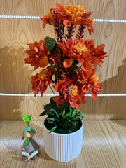 Aranjament floral artificial cu flori albe si galbene, vaza alba inclusa, 50 cm, decor interior