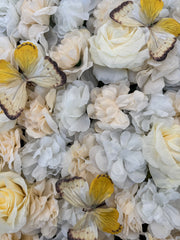 Panou decorativ cu flori artificiale și fluturi, diverse culori, 40x60 cm, 1 bucata