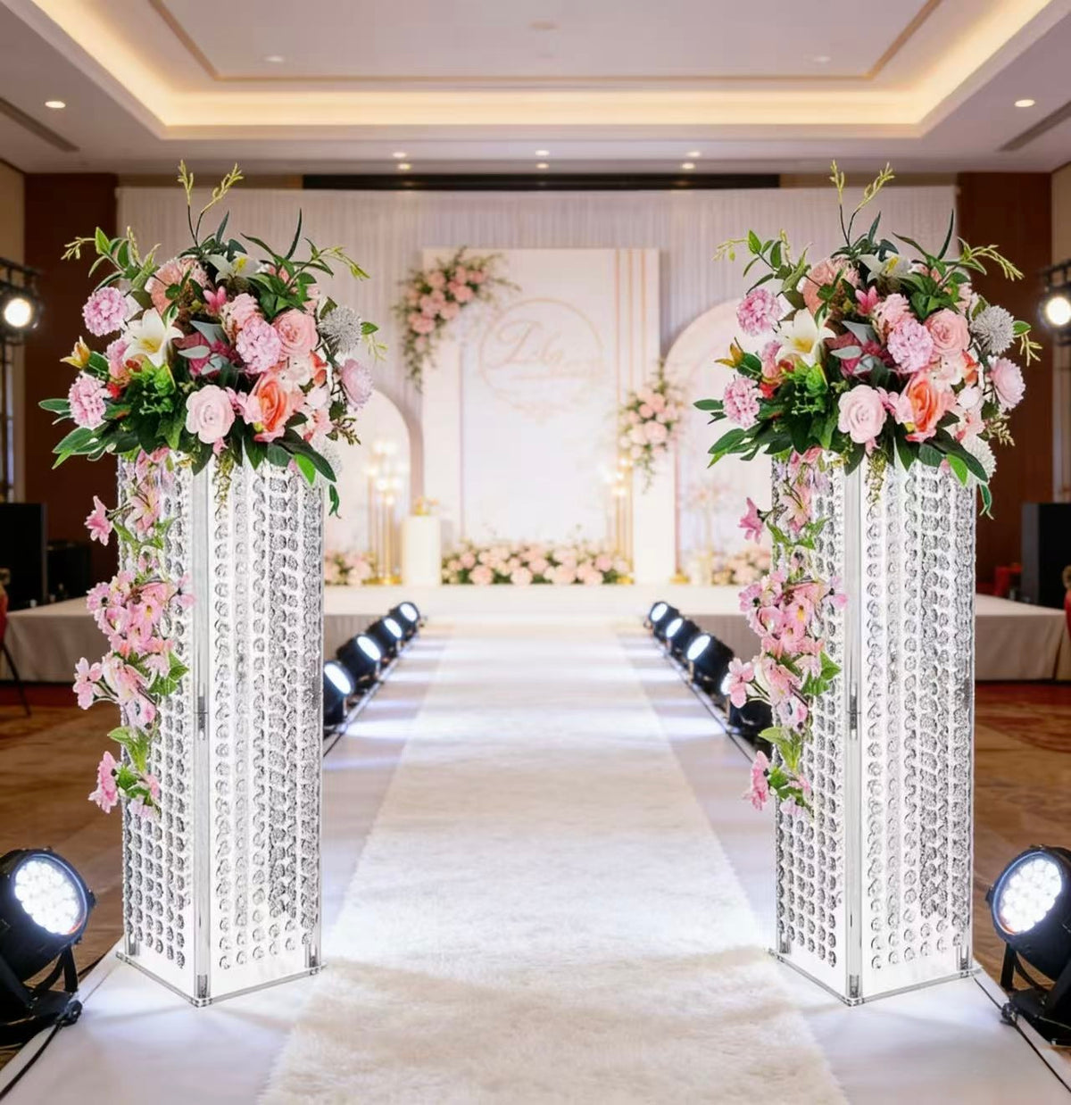 Set 4 suporturi decorative transparente cu cristale tip perdea, pentru aranjamente florale, înălțimi 40/60/80/100 cm (fără flori)