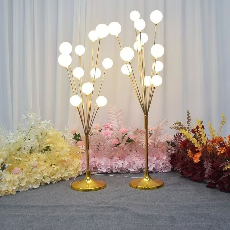 Lampadar auriu cu globuri led , special pentru orice eveniment  rafinate cu lumina caldă , 1 bucata, 115 cm/140 cm