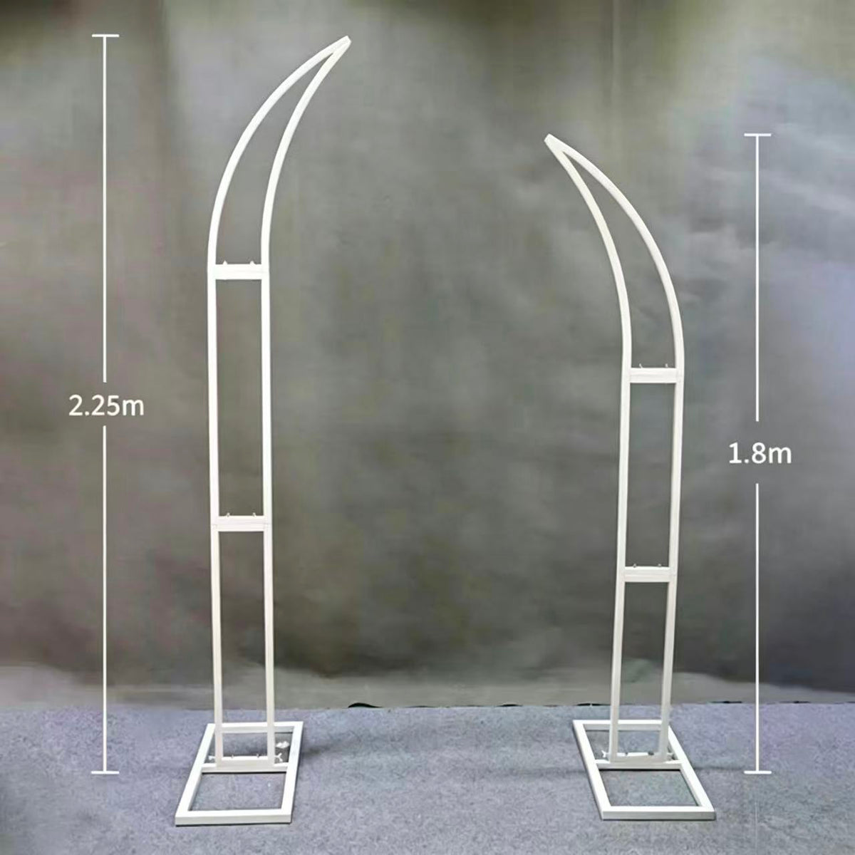 Arc Decorativ Metalic Alb 1.8m / 2.25m, Suport Flori pentru Nunti si Evenimente, Design Elegant Modern