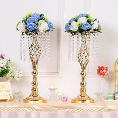 Set 4 suporturi decorative aurii cu cristale suspendate, design elegant pentru aranjamente florale, înălțimi 43 cm sau 58 cm (fără flori)