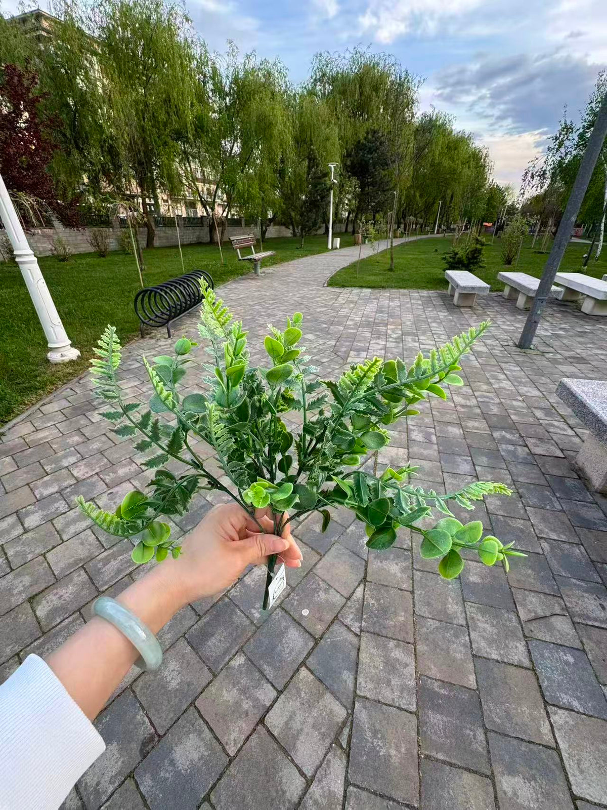Buchet artificial mixt cu feriga si eucalipt, 35 cm, 3 culori, Ruyidecor