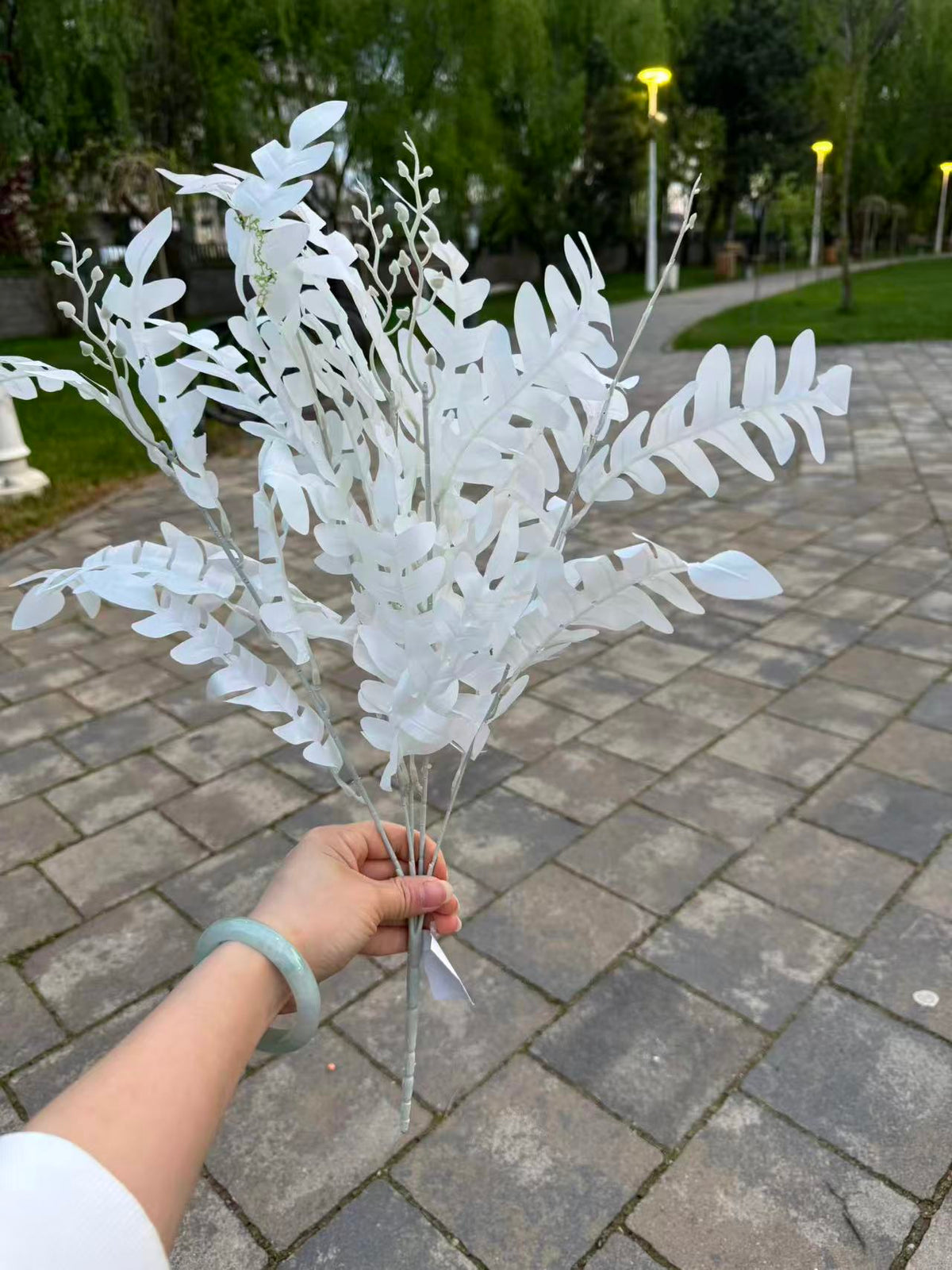 Buchet artificial cu frunze decupate, 45 cm, 6 culori, Ruyidecor