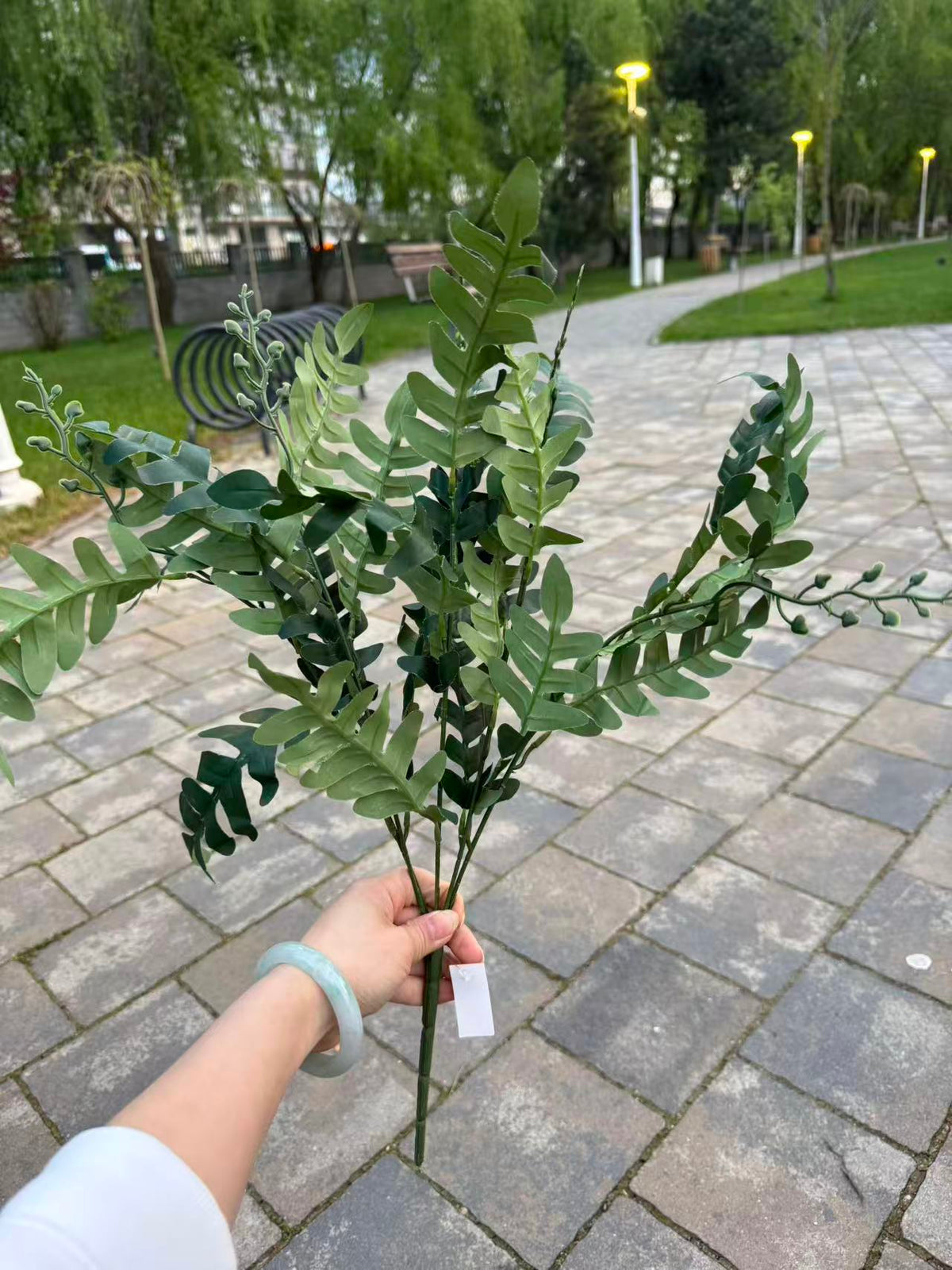 Buchet artificial cu frunze decupate, 45 cm, 6 culori, Ruyidecor