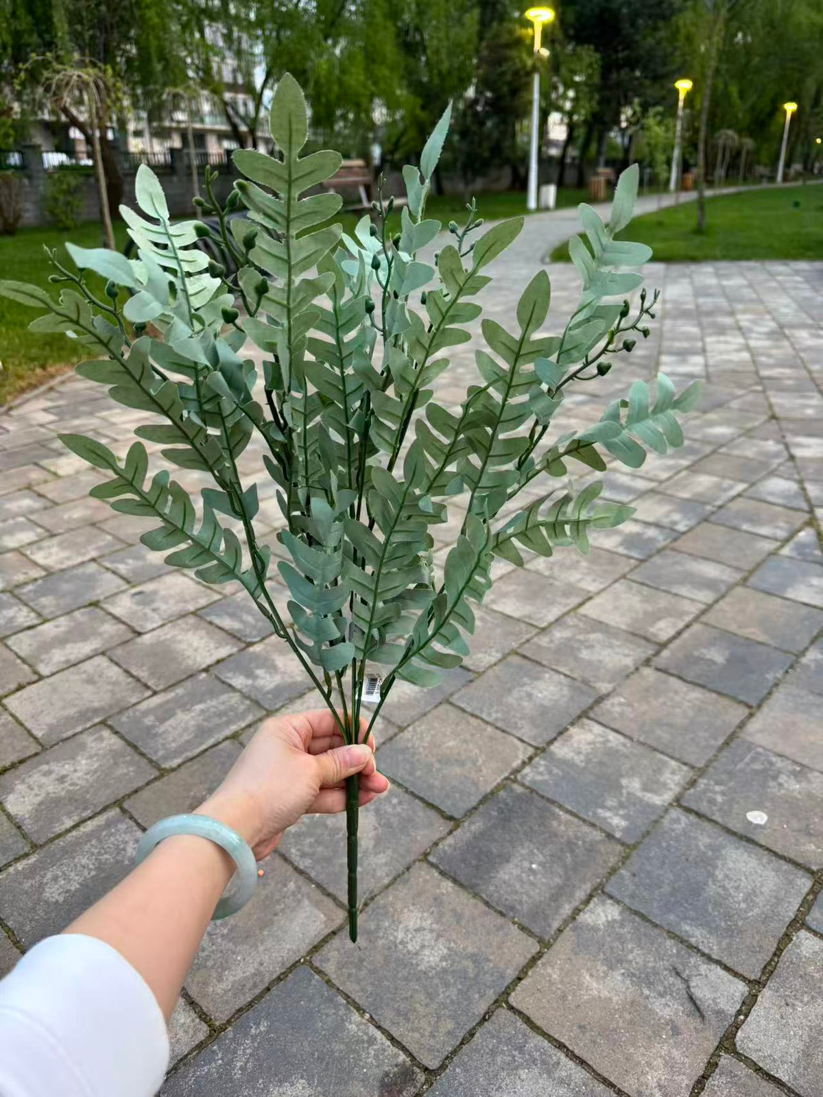 Buchet artificial cu frunze decupate, 45 cm, 6 culori, Ruyidecor