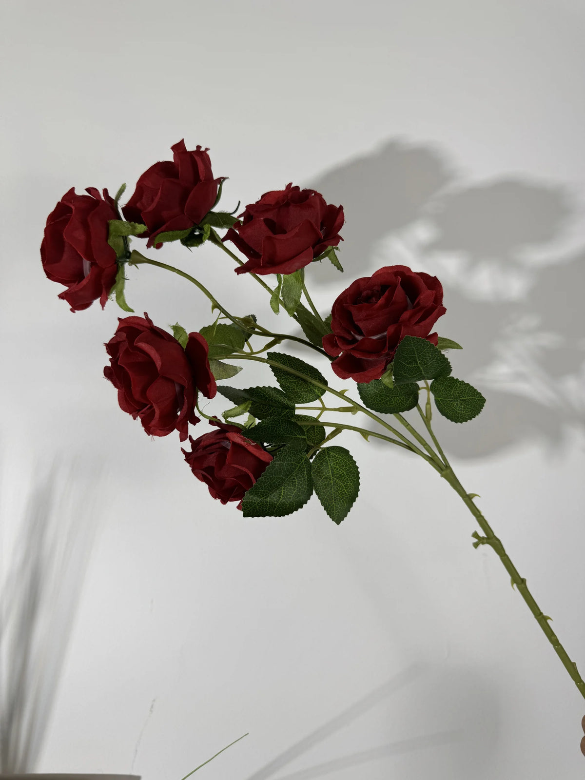 Buchet de trandafiri artificiali cu tija, 6 flori, 85 cm, rosu, Ruyidecor