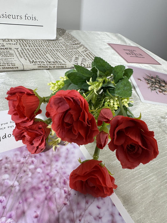 Buchet trandafiri artificiali cu verdeata, 35 cm, rosu, Ruyidecor