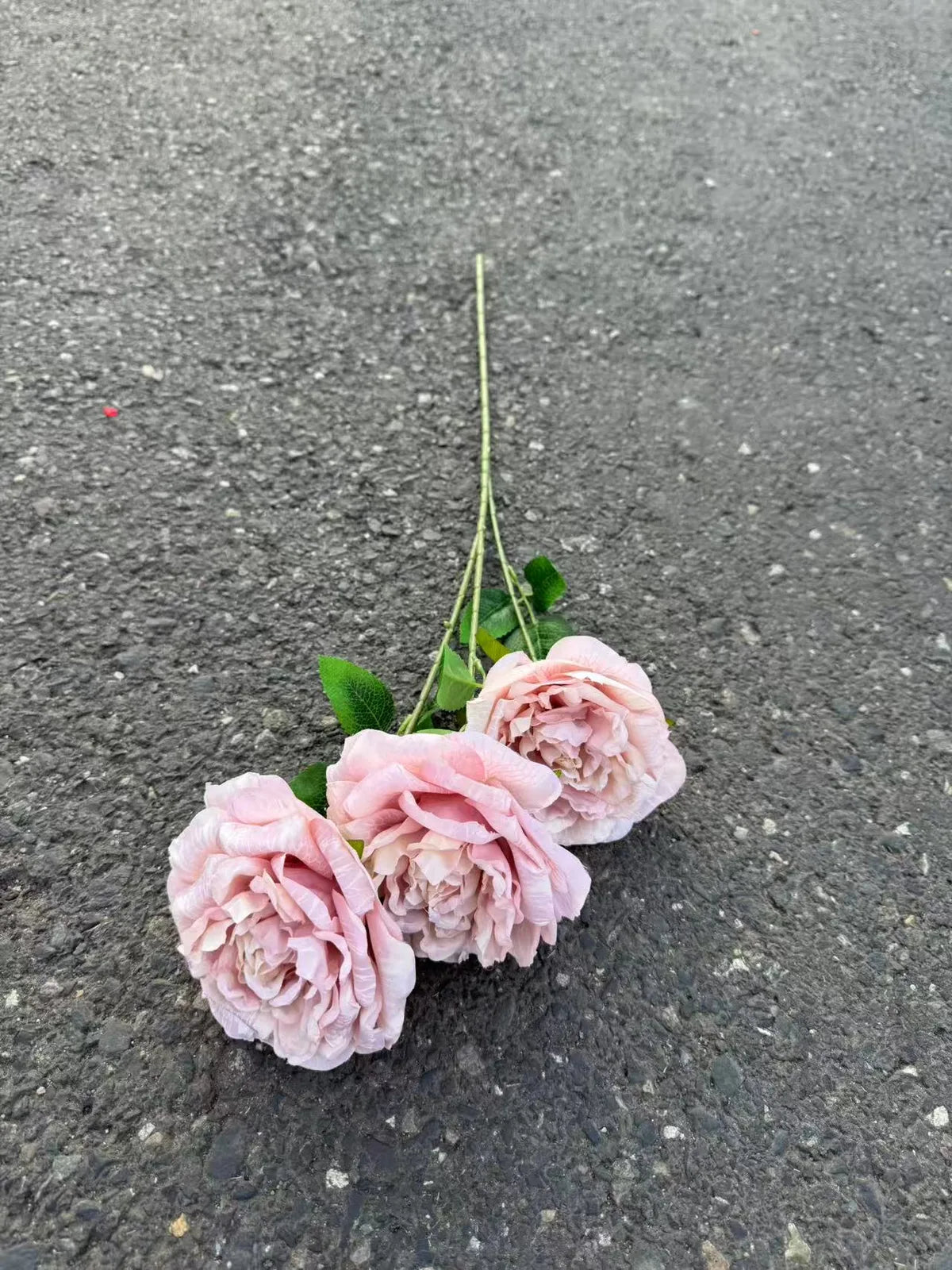 Bujor artificial cu tija, 3 flori, 75 cm, roz pudrat, Ruyidecor