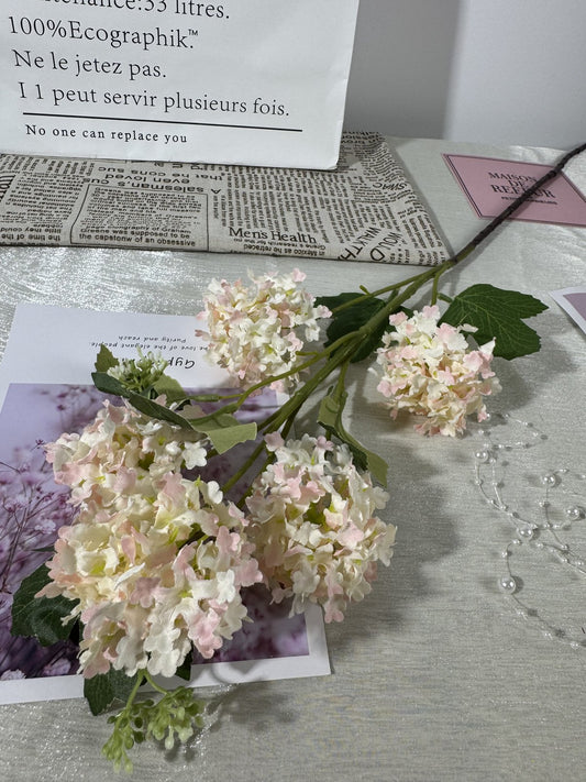 Floare hortensie artificiala cu tija, 5 flori, 85 cm, crem-roz, Ruyidecor