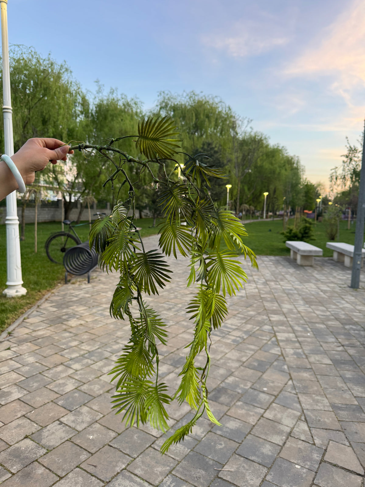 Ghirlanda artificiala curgatoare tip palmier, 120 cm, verde, Ruyidecor