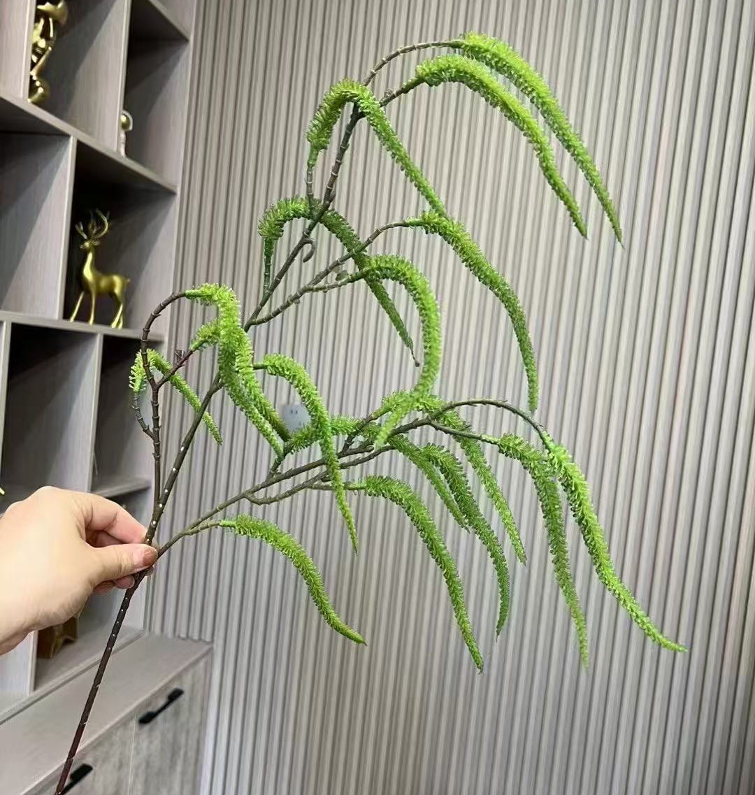 Ramură Artificială Curgătoare – Frunze Decorative Tip Cascadă, 80 cm