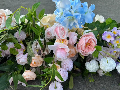 Aranjament floral artificial pentru evenimente, 2 m x 40 cm, diverse culori, 1 bucata, Ruyidecor