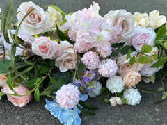 Aranjament floral artificial pentru evenimente, 2 m x 40 cm, diverse culori, 1 bucata, Ruyidecor