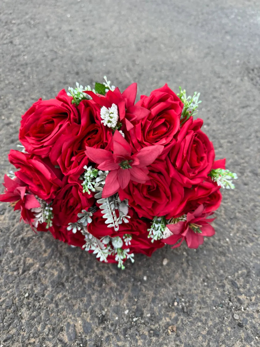 Buchet artificial cu flori albe și frunze decorative, 18 capete, 40 cm, Ruyidecor