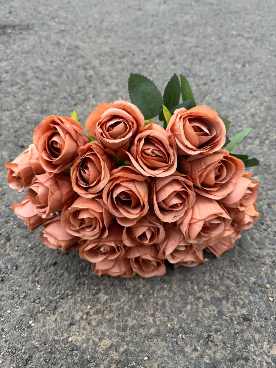 Buchet artificial cu trandafiri, 24 capete, 45 cm, Ruyidecor