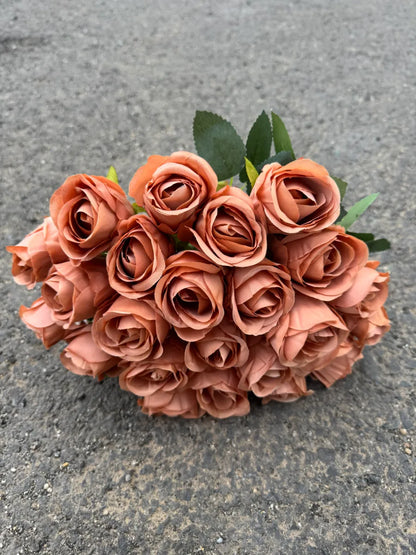 Buchet artificial cu trandafiri, 24 capete, 45 cm, Ruyidecor