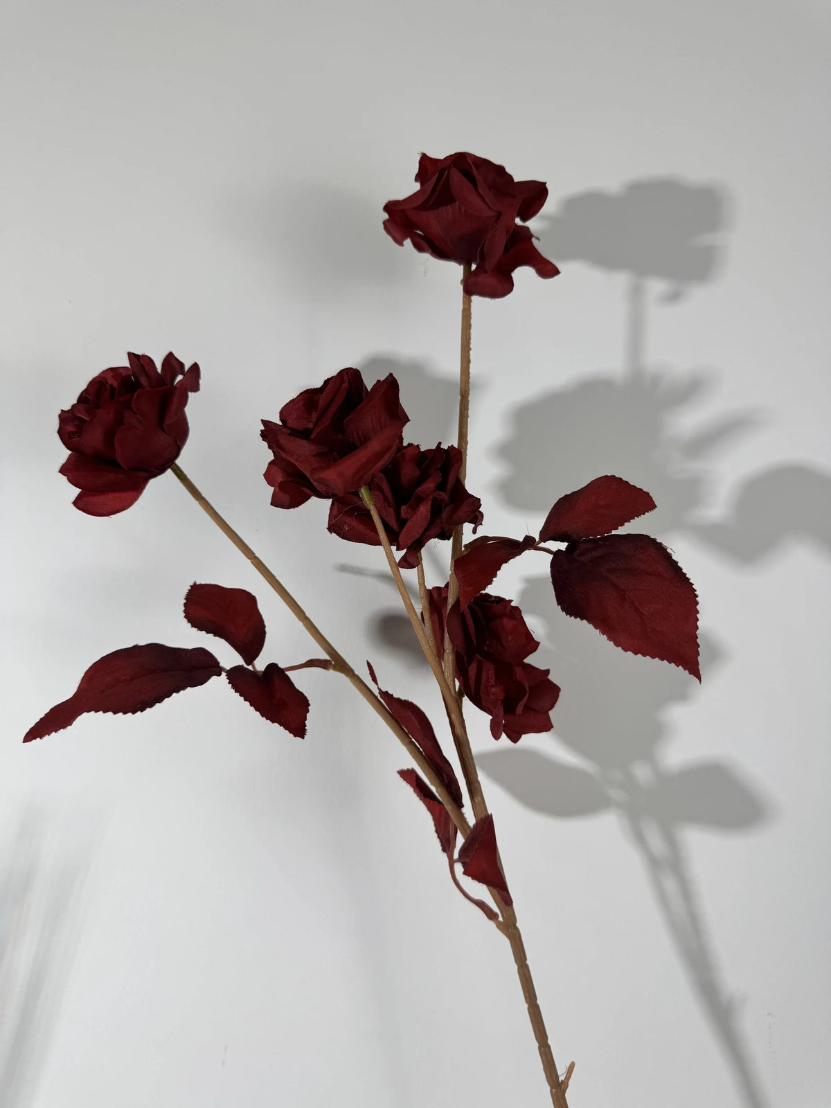 Trandafir artificial cu tija, 5 flori, 85 cm, bordo, Ruyidecor